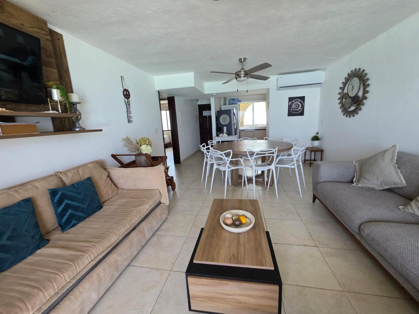 Perfect Vacation Getaway,Ocean View,Wifi, Beach Cancun Exterior photo